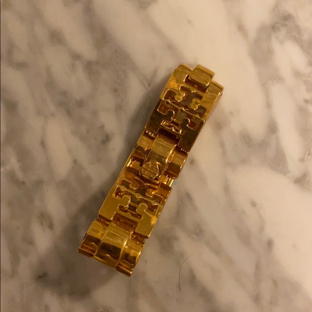 Tory Burch clasp bracelet in excellent condition!